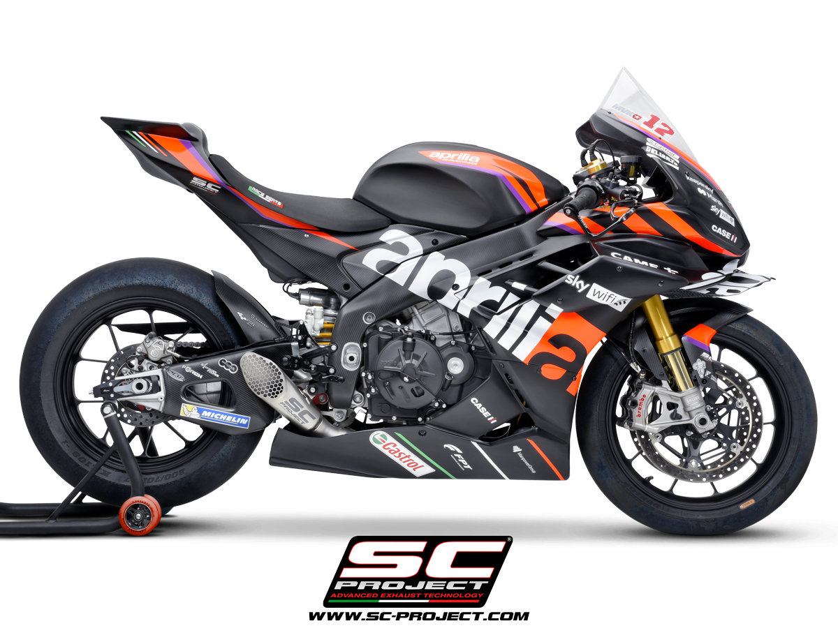Aprilia_RSV4_my2022_Slip-On_RS-GP_ReplicaMotoGP_Lato