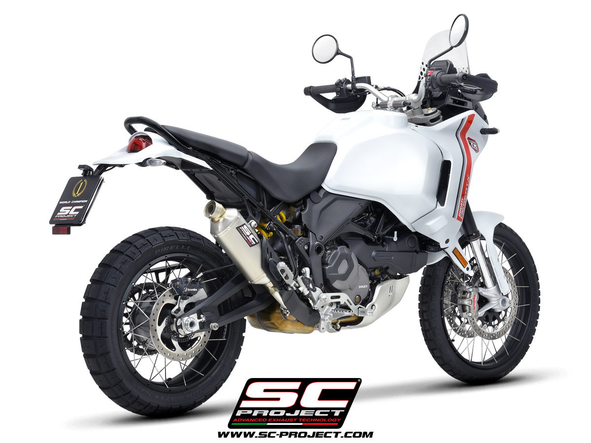 Ducati_DesertX_my2022_Slip-On_RallyRaid_Omologato_3-4Posteriore