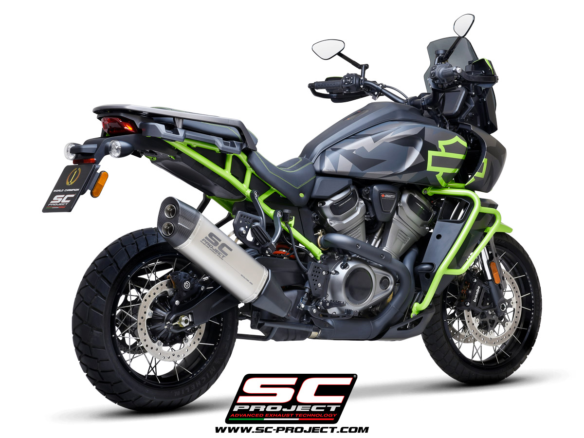 Harley-Davidson_Pan-America-1250_my2022_Adventure-Titanio_Euro5_3-4Posteriore