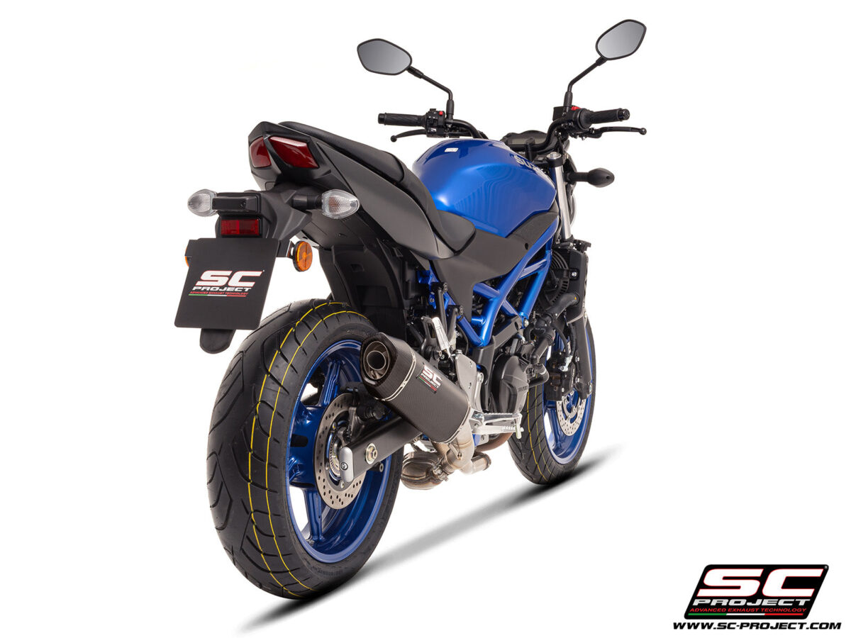 0038968_sc1-s-carbon-exhaust