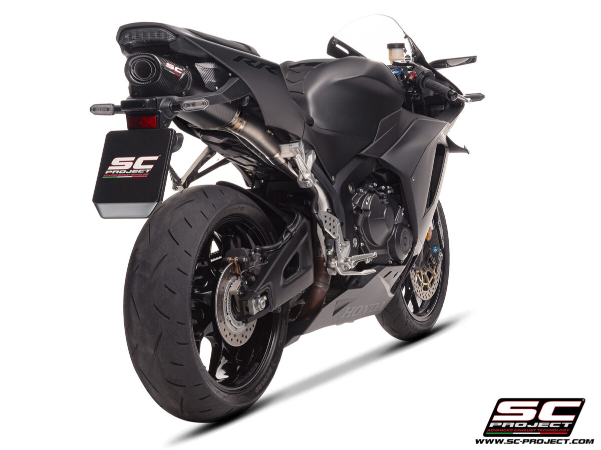 0039291_sc-rr-carbon-exhaust-1
