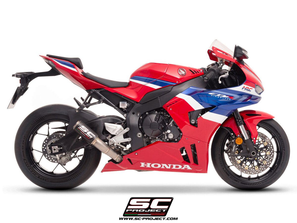 0039136_cr-t-carbon-fibre-exhaust-with-titanium-exhaust-valve