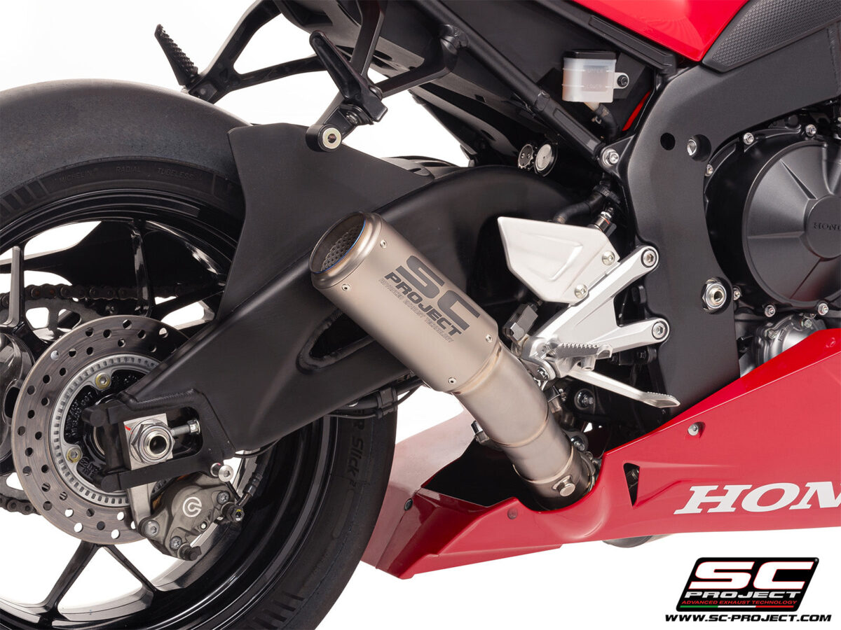 0039141_cr-t-titanium-exhaust-with-titanium-exhaust-valve