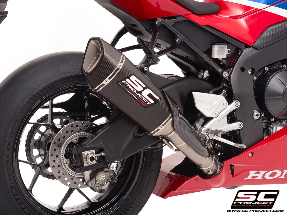 0039380_sc1-r-250mm-carbon-fibre-exhaust-with-titanium-exhaust-valve