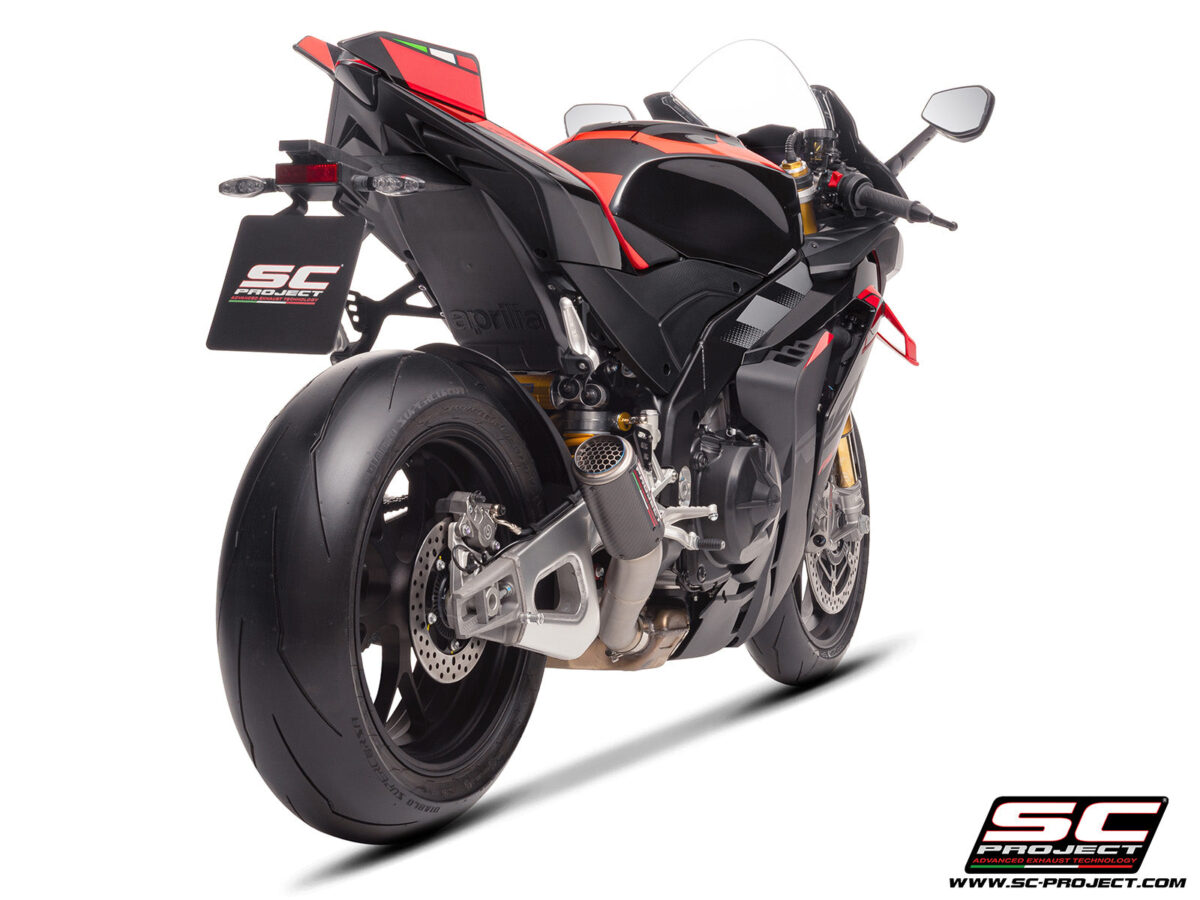 0039644_cr-t-carbon-fibre-exhaust-with-stoneguard-grid-1