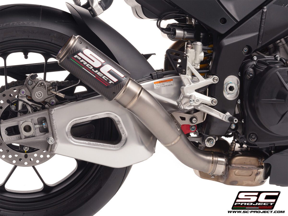 0039664_cr-t-carbon-fibre-exhaust-high-mount