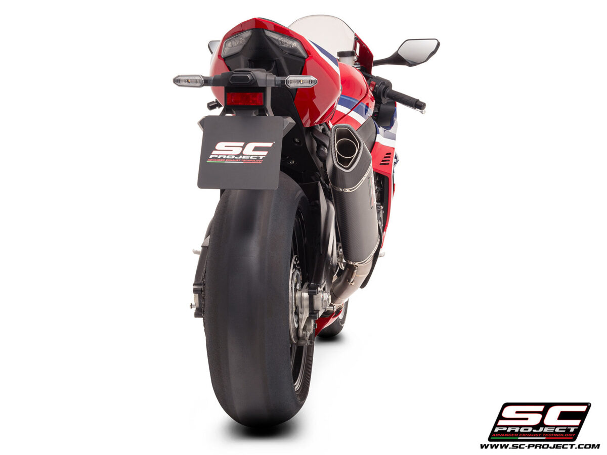 0039815_sc1-r-350mm-carbon-fibre-exhaust-with-titanium-exhaust-valve