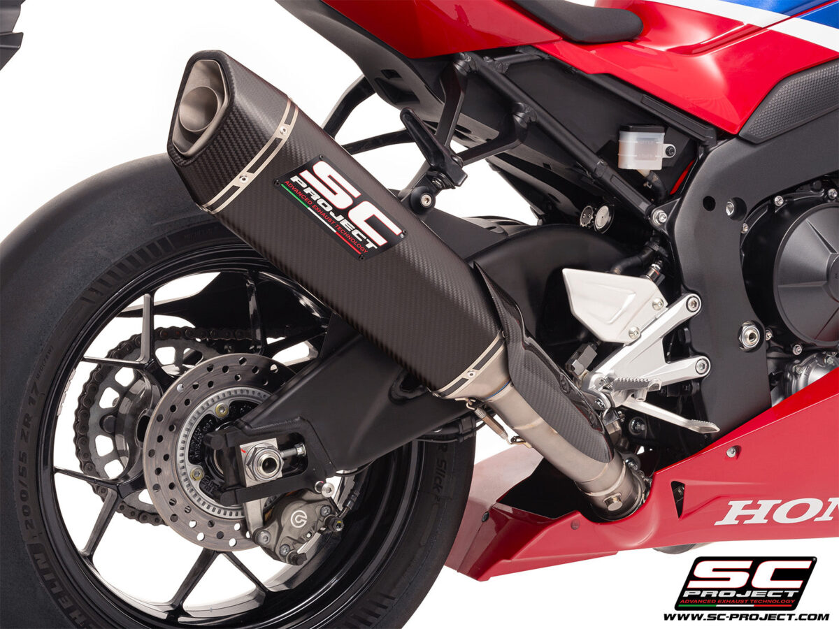 0039818_sc1-r-350mm-carbon-fibre-exhaust-with-titanium-exhaust-valve