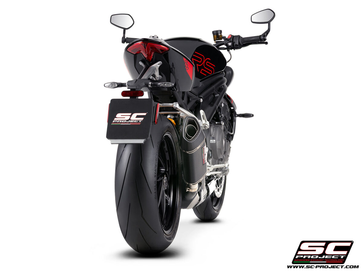 0039972_sc1-r-gt-carbon-fibre-exhaust