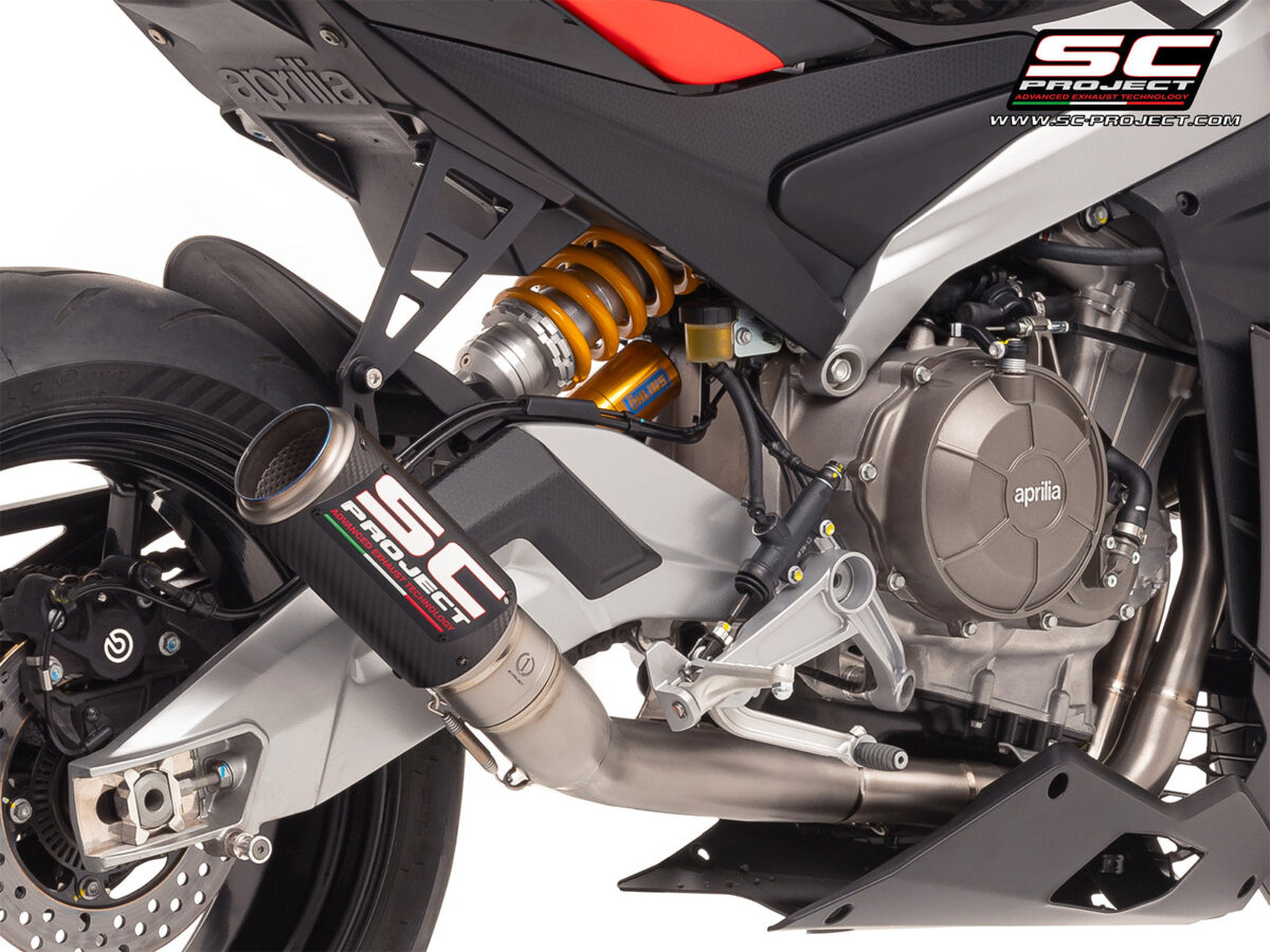 0038789_2-1-titanium-full-exhaust-system-with-cr-t-carbon-fibre-exhaust 0038789_2-1-titanium-full-exhaust-system-with-cr-t-carbon-fibre-exhaust