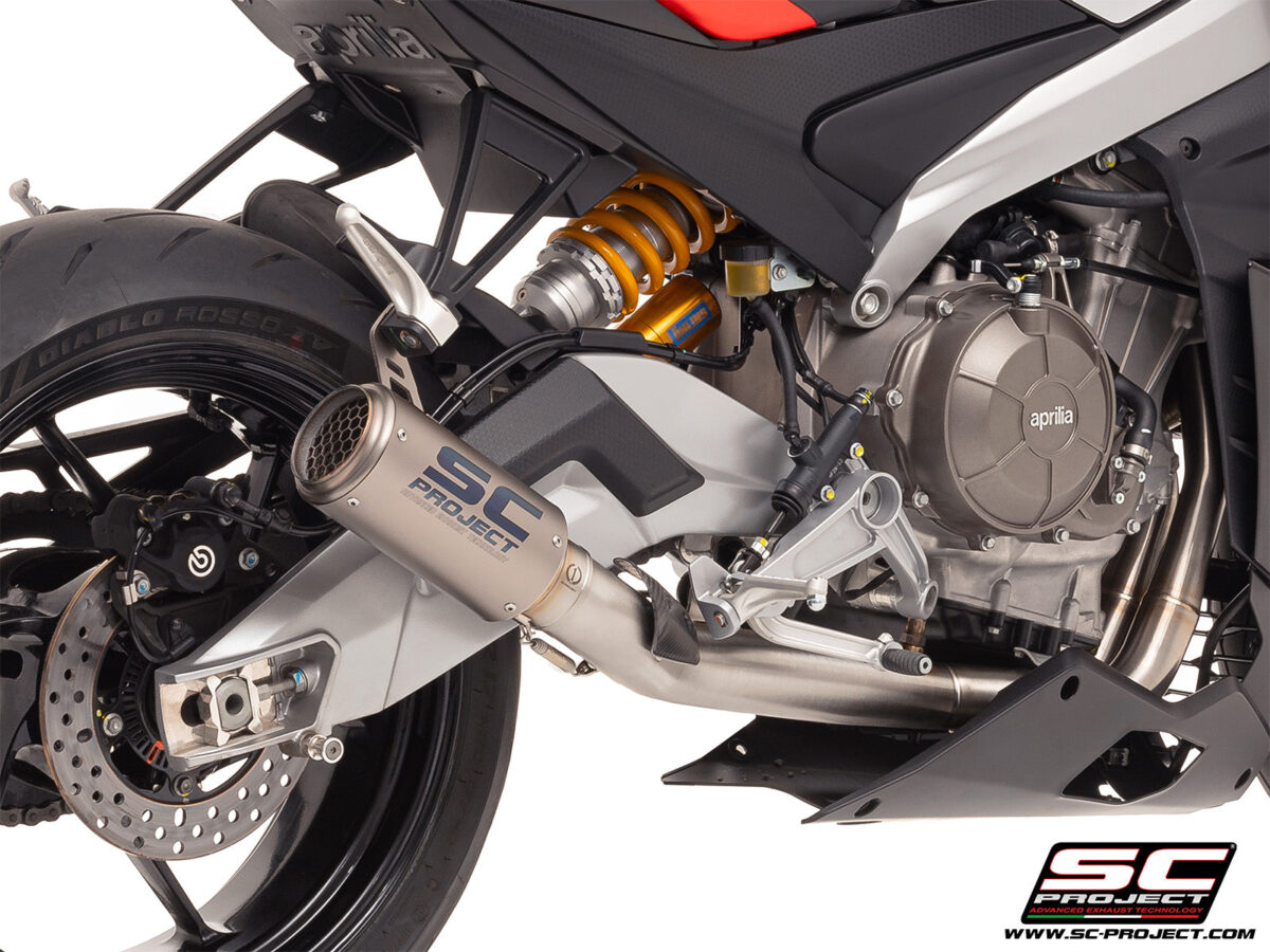 0038815_2-1-stainless-steel-full-exhaust-system-with-cr-t-titanium-exhaust-with-stoneguard-grid 0038815_2-1-stainless-steel-full-exhaust-system-with-cr-t-titanium-exhaust-with-stoneguard-grid