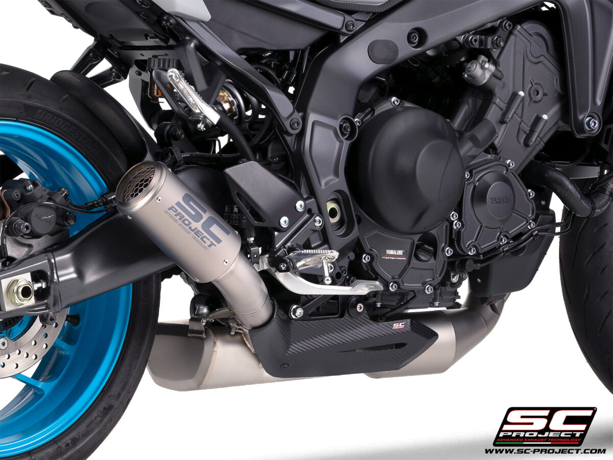 0040669_3-1-stainless-steel-full-exhaust-system-with-cr-t-titanium-exhaust-with-stoneguard-grid 0040669_3-1-stainless-steel-full-exhaust-system-with-cr-t-titanium-exhaust-with-stoneguard-grid