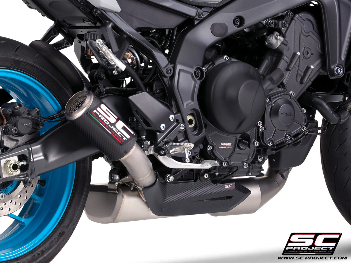 0040676_3-1-stainless-steel-full-exhaust-system-with-cr-t-carbon-fibre-exhaust-with-stoneguard-grid 0040676_3-1-stainless-steel-full-exhaust-system-with-cr-t-carbon-fibre-exhaust-with-stoneguard-grid