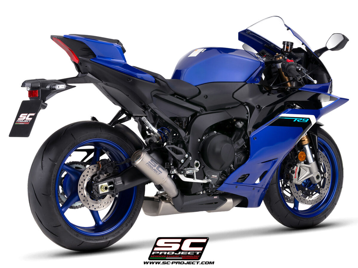 0040686_3-1-stainless-steel-full-exhaust-system-with-cr-t-titanium-exhaust-with-stoneguard-grid 0040686_3-1-stainless-steel-full-exhaust-system-with-cr-t-titanium-exhaust-with-stoneguard-grid