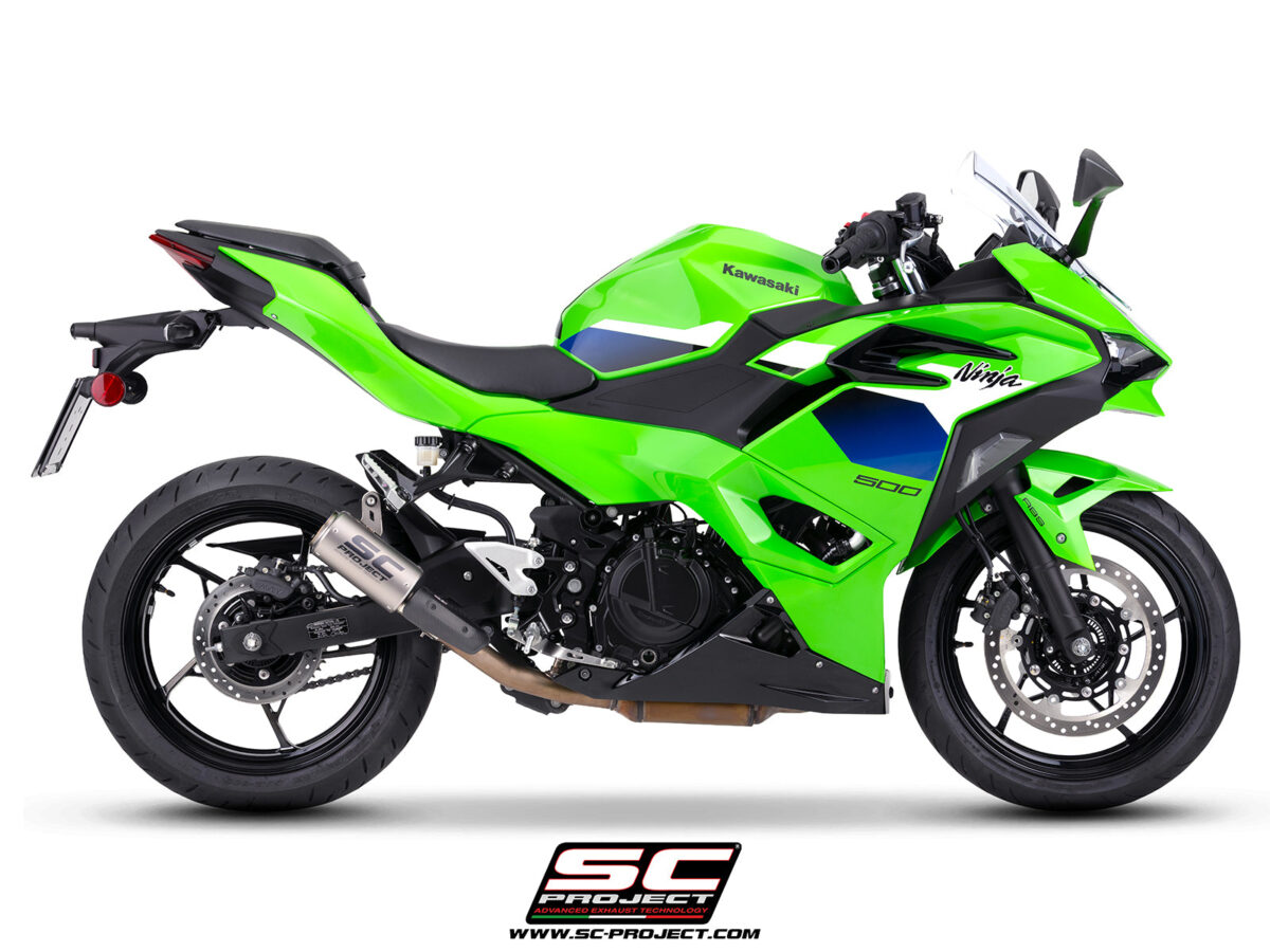 0040793_cr-t-titanium-exhaust-with-stoneguard-grid 0040793_cr-t-titanium-exhaust-with-stoneguard-grid