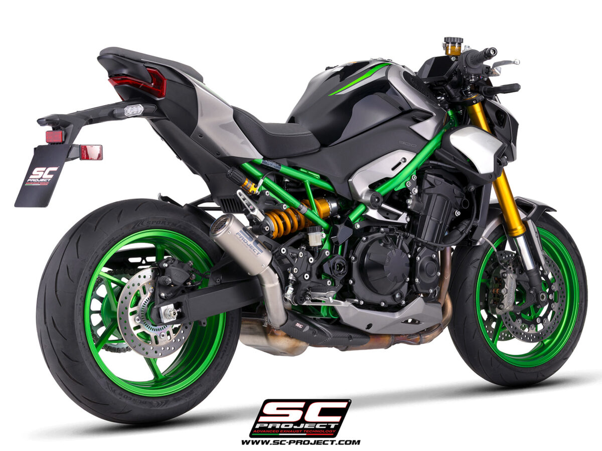 0040880_cr-t-titanium-exhaust-with-carbon-fiber-heel-guard-and-protection 0040880_cr-t-titanium-exhaust-with-carbon-fiber-heel-guard-and-protection